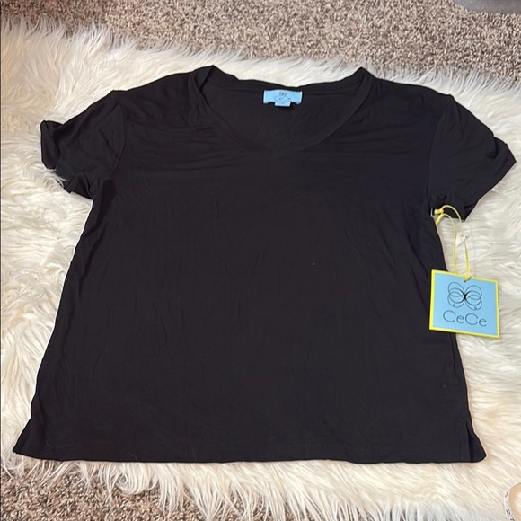 NWT CeCe Black V-Neck Front Short Sleeve Top Size XS - Picture 1 of 11